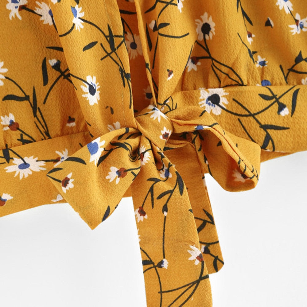 Women's Floral Crop Top Fashion New Arrival Bowknot Tie Back V Neck