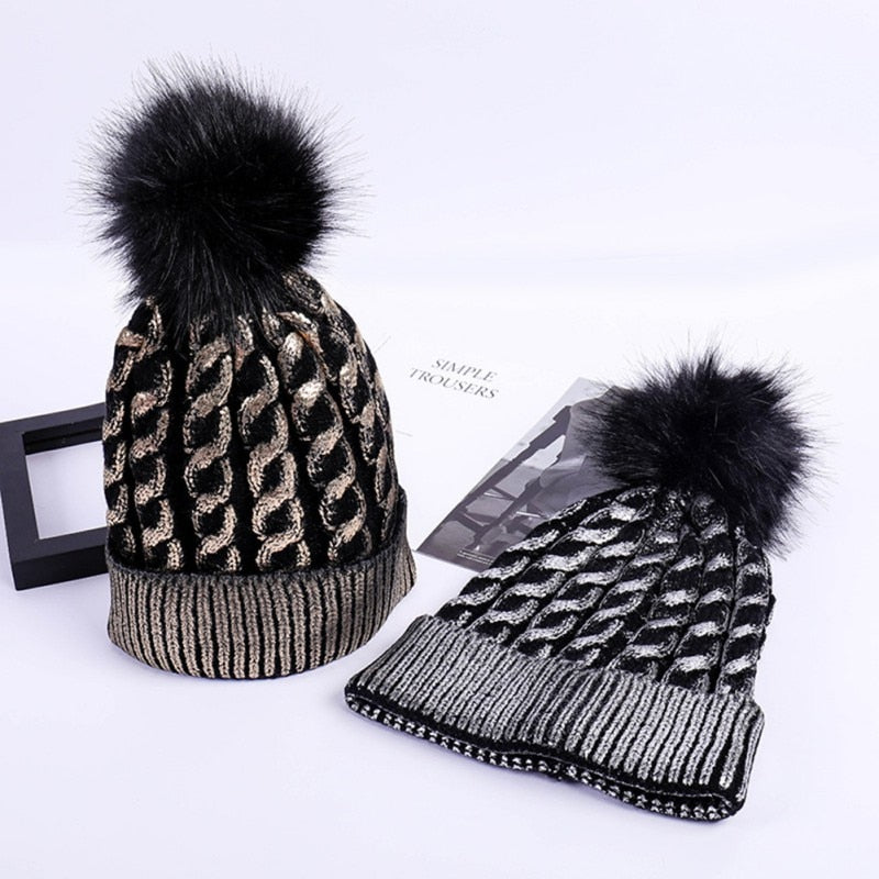 Women Warm Winter Knit Beanies Caps Casual Fur Pom Hats