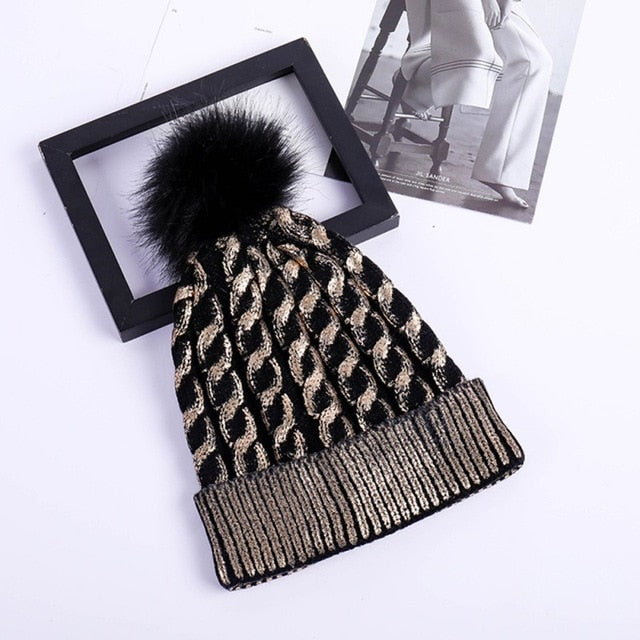 Women Warm Winter Knit Beanies Caps Casual Fur Pom Hats